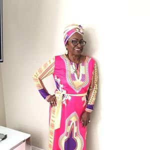 Meet your Posher, Evelyn